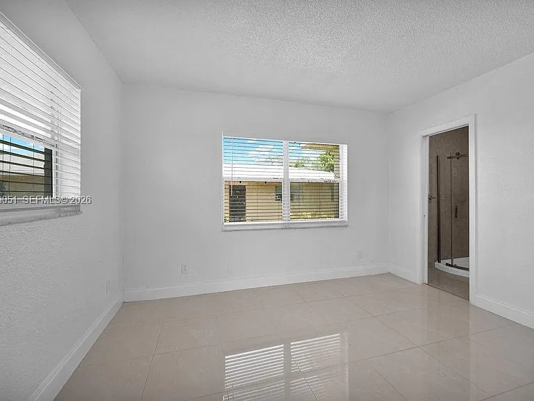 6907 SW 7th St — Photo 18