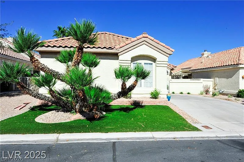 7920 Ben Hogan Dr