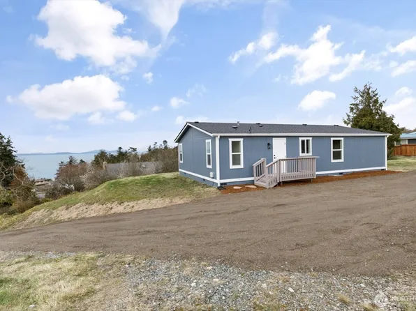 1456 Lloyd Pl, Oak Harbor, WA 98277