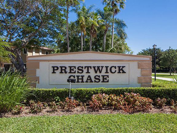 Prestwick Cir Palm Beach-large-001-IMG 3