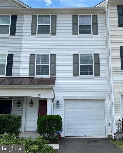 1st image of 3067 Chinkapin Oak Ln