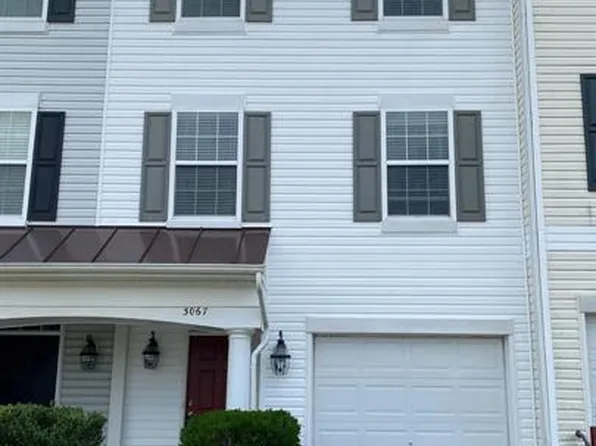 3067 Chinkapin Oak Ln, Woodbridge, VA 22191