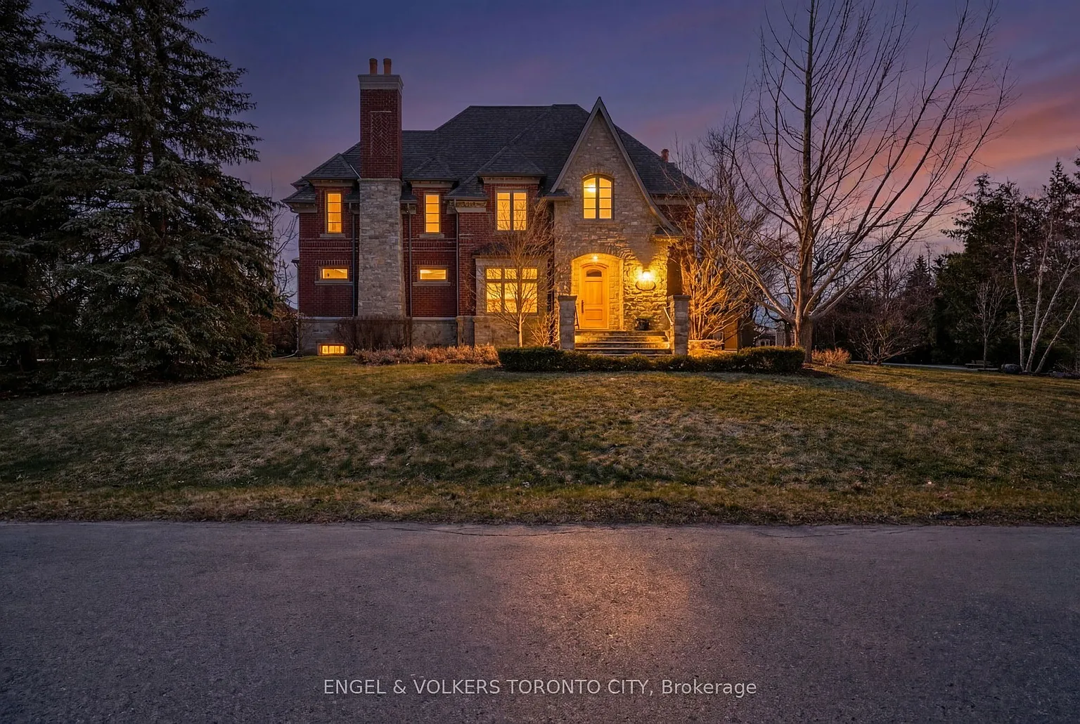 28 Long Hill Dr photo 1