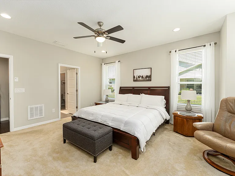 3441 NW 56th Ave — Photo 22