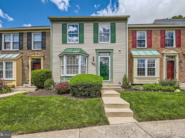 8804 Manahan Dr, Ellicott City, MD 21043