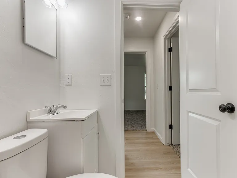 118 S Cook Ave — Photo 22