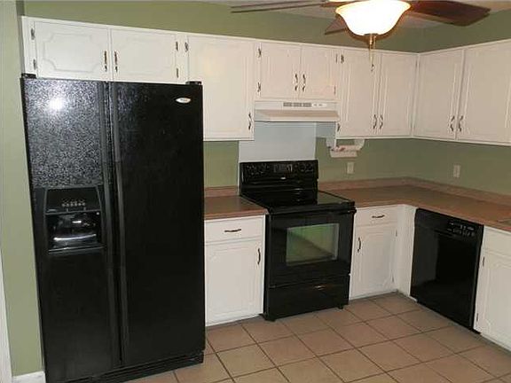 3rd image of 7011 Barleyfield Dr