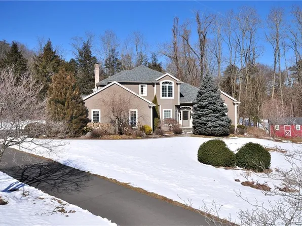 14 Michelle Lane, Avon, CT 06001