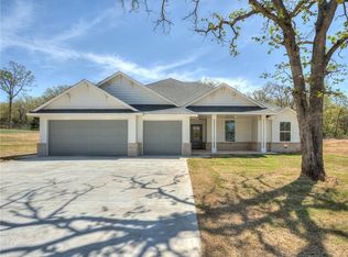 9508 Megans Way, McLoud, OK 74851