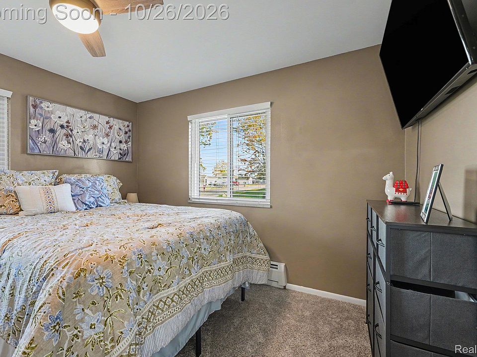 2037 W Park Dr, photo 20