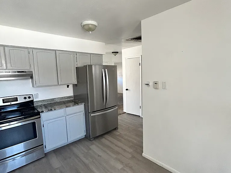 290 Cherry Hill Dr #290 — Photo 22