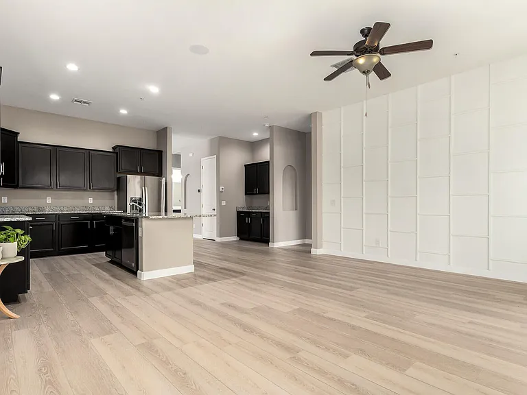 1255 N Arizona Ave #1300 — Photo 5