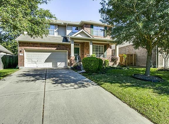 2nd image of 1416 Weatherford Dr