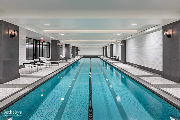 Rented by Sotheby's International Realty | media 10