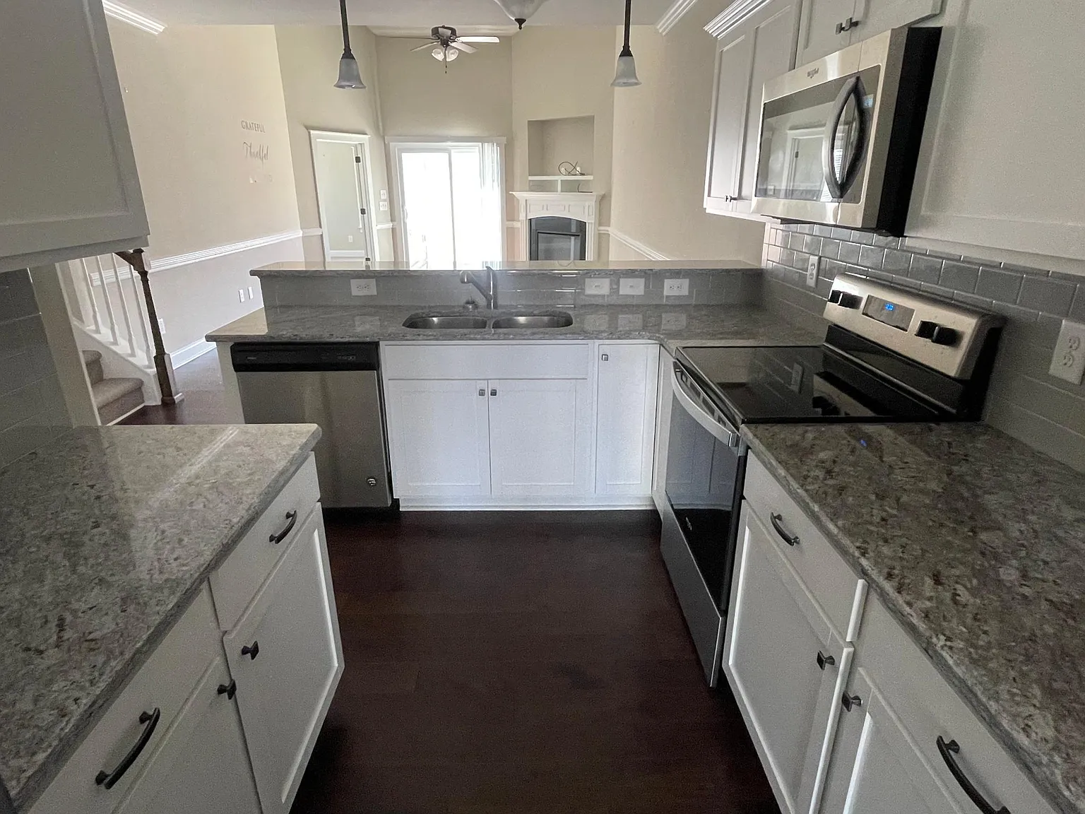 1824 Fox Den Way — Photo 4