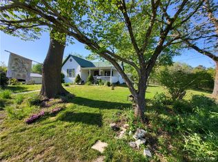 2927 Smokey Rd, Aylett, VA 23009