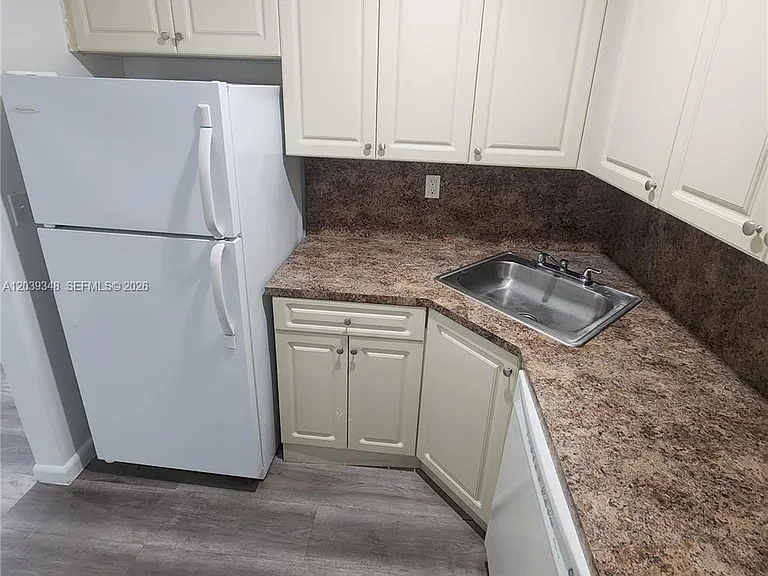10820 SW 200th Dr #265 — Photo 3