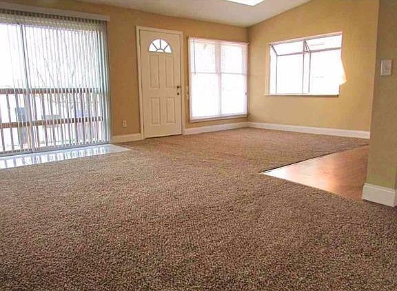 3rd image of 4326 Itaska St