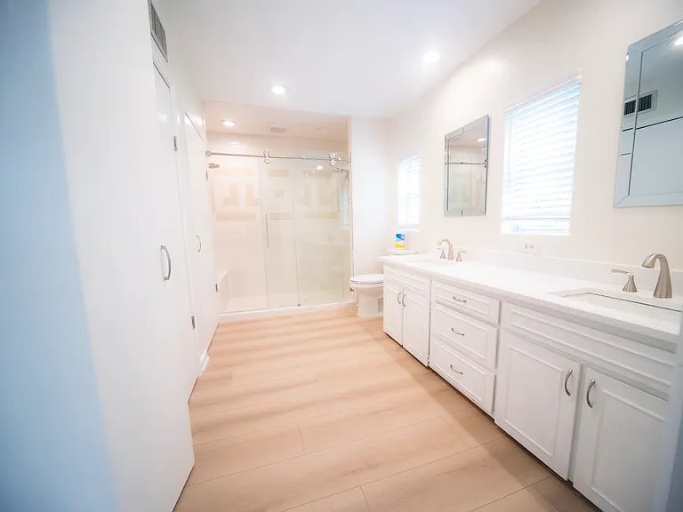 2600 Shirley Ave — Photo 18