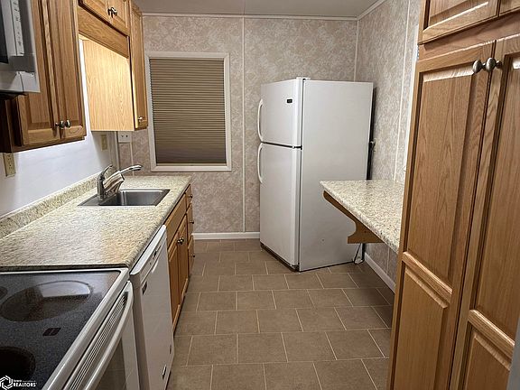 5th image of 614 Brentwood Dr
