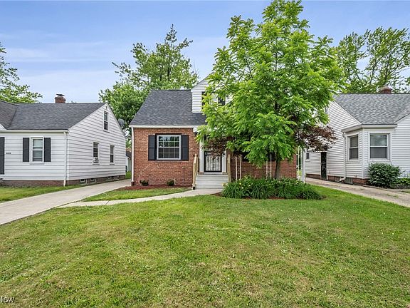 3rd image of 4396 Parkton Dr