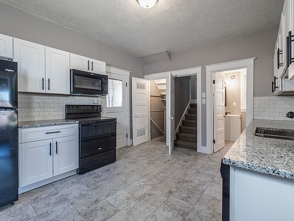 5th image of 4011 Saratoga St