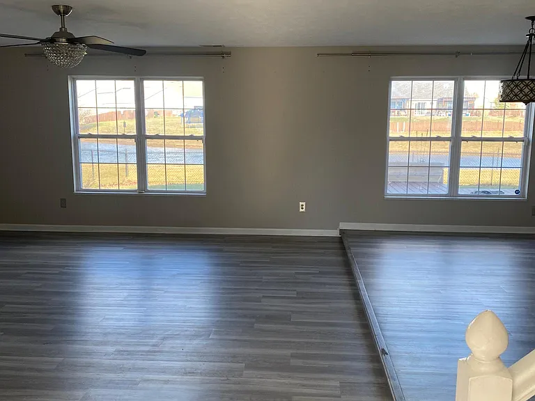 6540 W Irving Dr — Photo 4
