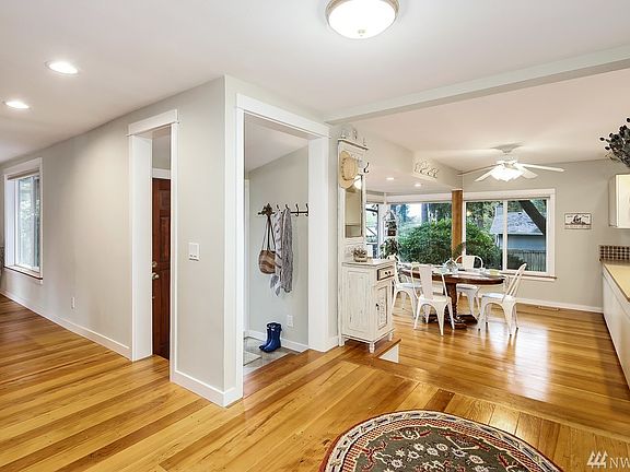 3rd image of 8327 NE 156th St