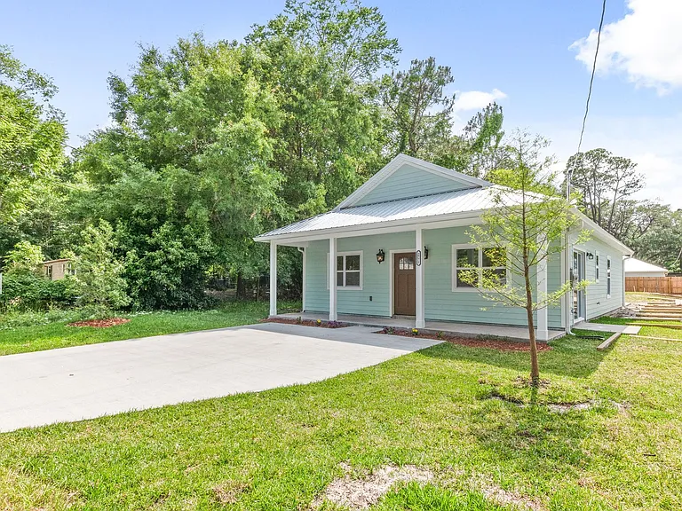 2770 Schaller Rd — Photo 3