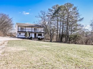 814 Eureka Rd, Eureka, MO 63025