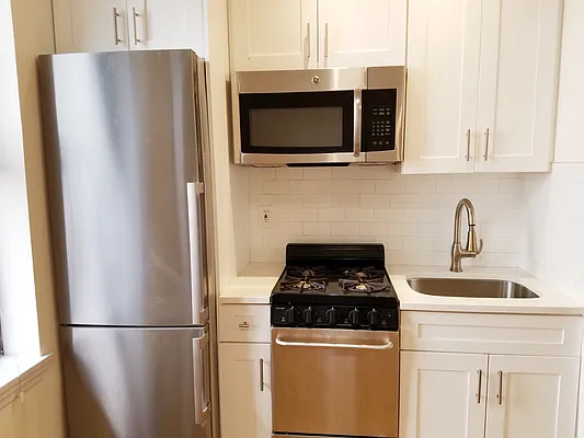 Rented by Corcoran | media 9