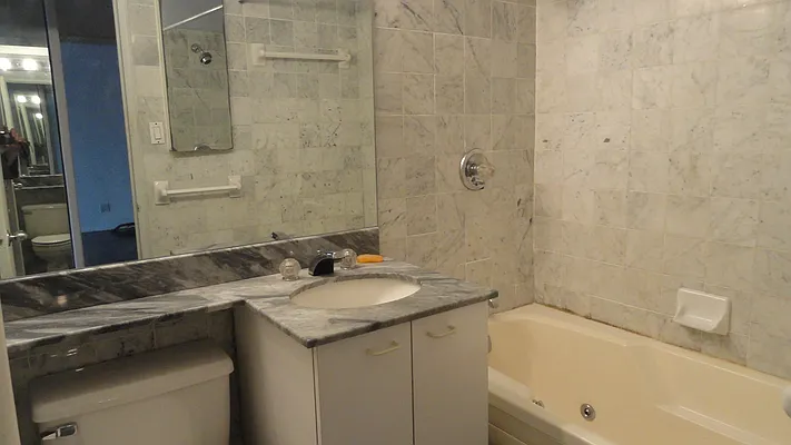 Rented by Manhattan Flats | media 11