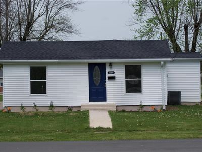 1105 W Locust St, Bowling Green, MO, 63334