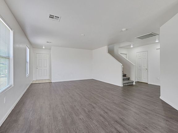 3rd image of 3016 Leonetti Ct