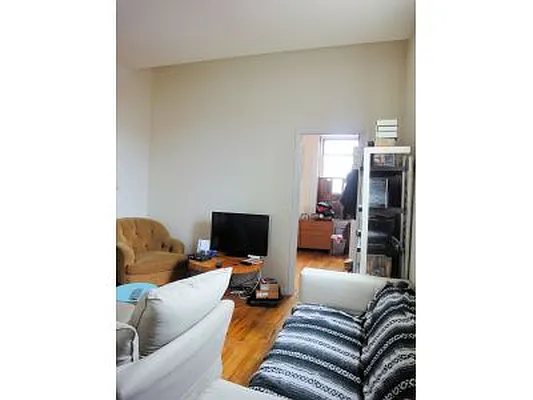 Rented by DSA Realty | media 41