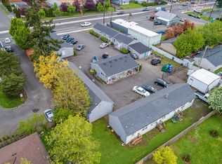 Gilbert Square Apartments, Portland, OR 97236