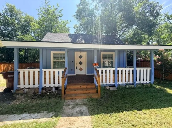 304 N Connett St, Leonard, TX 75452