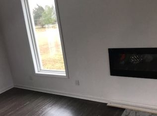 1049 Pitts Point Rd, Shepherdsville, KY 40165