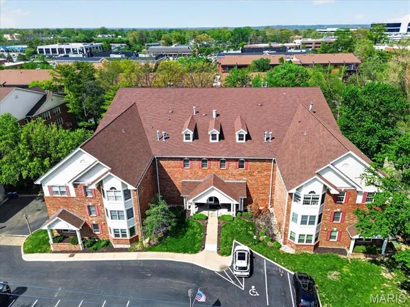 567 Sarah Ln APT 307, Saint Louis, MO 63141