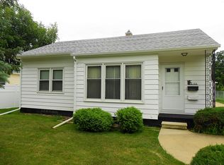 154 Terrace Dr, Waterloo, IA 50702