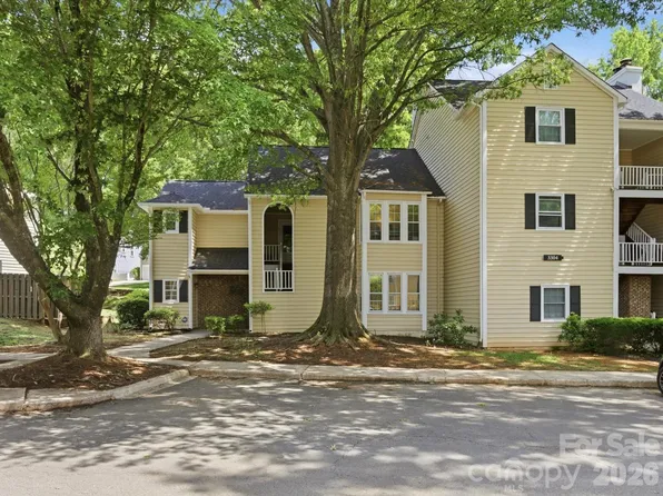 3304 Selwyn Farms Ln APT 3, Charlotte, NC 28209