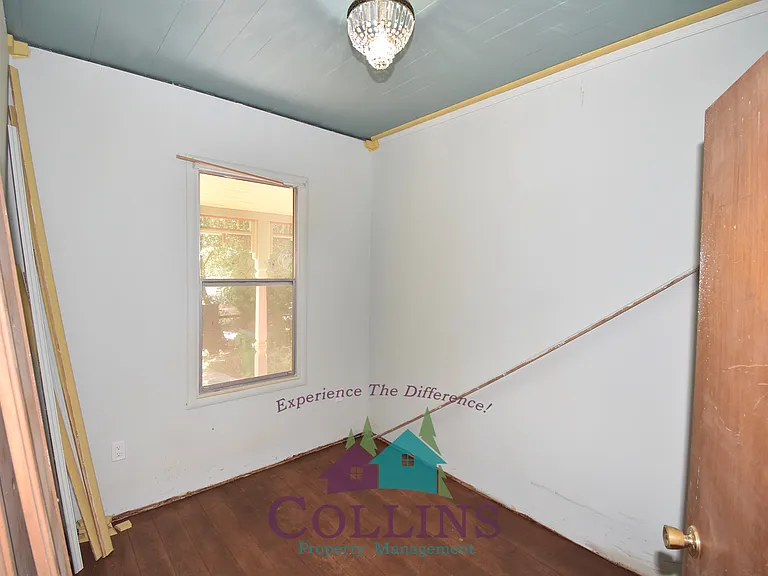 422 Dalton St — Photo 4