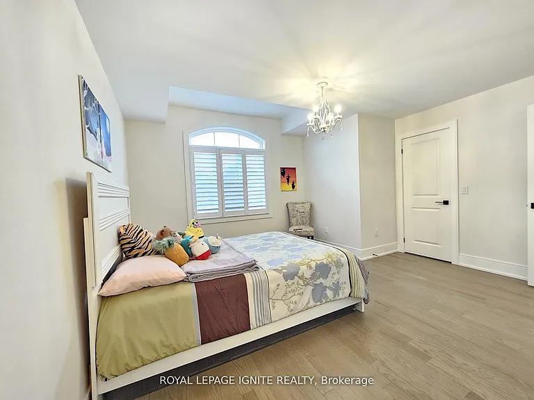 48 Duxbury Rd — Photo 25