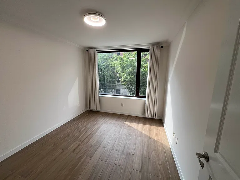 132-27 41st Rd #3B — Photo 6