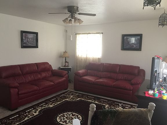 4th image of 603 Willow Dr