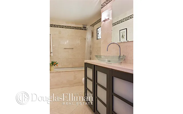 Sold by Douglas Elliman | media 17