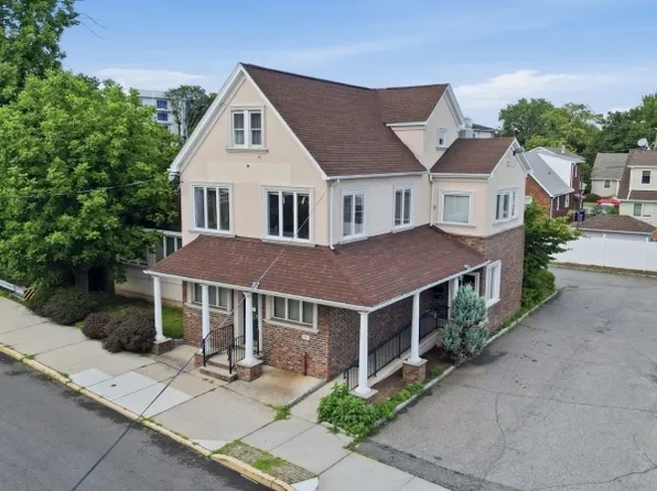 15 Wallington Ave, Wallington Boro, NJ 07057