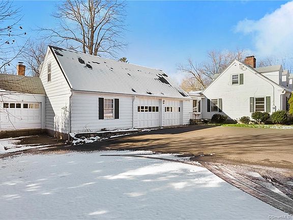 2nd image of 62 Whisconier Rd