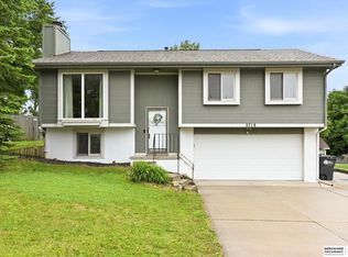 5718 N 128th St, Omaha, NE 68164