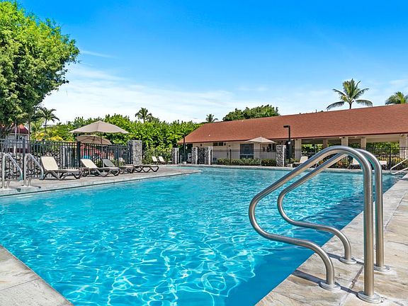 5th image of 78-6800 Alii Dr APT 29